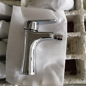 Factory High Quality Modern Ceramic Single Hole Faucet Brass <strong>Bidet</strong> Faucets Single Lever Vessel Sink Mixer Bathroom <strong>Taps</strong> - Product Image 2