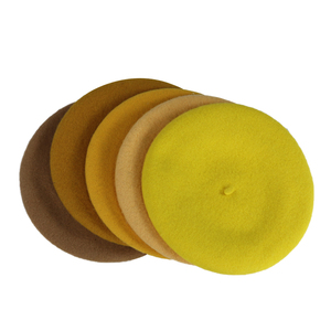 Boina Người Phụ Nữ Thời Trang Của Mùa Đông Beret Mới Nhất Phong Cách Len Thêu Màu Vàng <span class=keywords><strong>Hat</strong></span> Cho Các Bên Và Trang Phục Giản Dị - Product Image 2