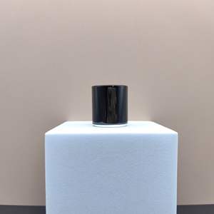 قبعة مغناطيسية سوداء عالية الجودة FEA15 مع ياقة كبيرة لزجاجة عطر مستحضرات التجميل - Product Image 2