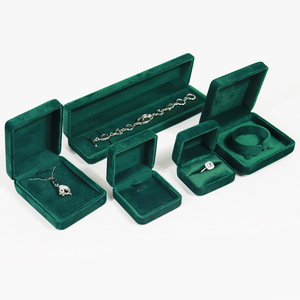 Boîte <span class=keywords><strong>à</strong></span> bijoux verticale en velours et <span class=keywords><strong>fer</strong></span> Bague de mode Collier Longue chaîne de stockage Bracelet - Product Image 1