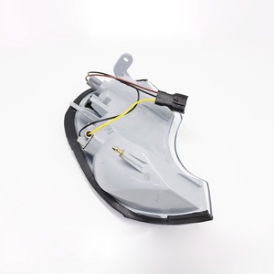 Feu de position avant gauche Hyundai Terracan 92301H1010, pièce de rechange neuve pour modèles 2001-2006 - Product Image 3
