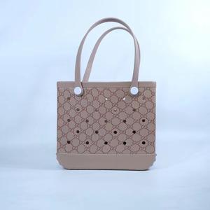 Bolso <span class=keywords><strong>de</strong></span> playa <span class=keywords><strong>de</strong></span> EVA impermeable 100% ligero para mujer, diseño duradero con parte superior abierta, estampados estéticos, bolsas para exteriores - Product Image 1