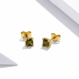 Pendientes de circonita verde de acero inoxidable con baño de oro de 14K al vacío, cuadrados de cuatro puntas, joyería minimalista - Product Image 1