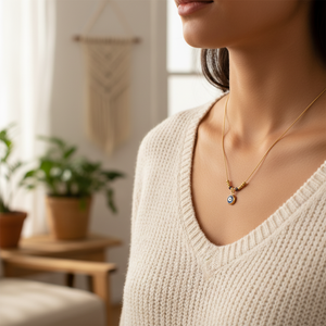 Collier pendentif œil maléfique tendance, accessoire élégant - Product Image 3