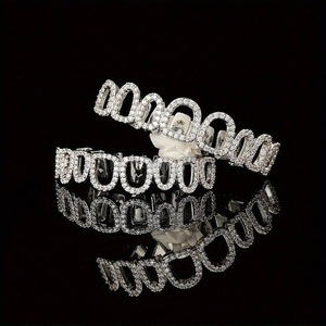 Grillz en argent sterling S925 entièrement sertis de moissanite, design géométrique, unisexe, style hip-hop streetwear - Product Image 3