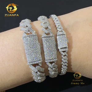 Stock all'Ingrosso <span class=keywords><strong>Bracciale</strong></span> da <span class=keywords><strong>Uomo</strong></span> a Maglia Cubana Quadrata con Incastonatura a Griffe in <span class=keywords><strong>Argento</strong></span> Sterling <span class=keywords><strong>925</strong></span> con Diamanti Moissanite FL da 5mm 8mm 10mm Gioielli Hip Hop - Product Image 4
