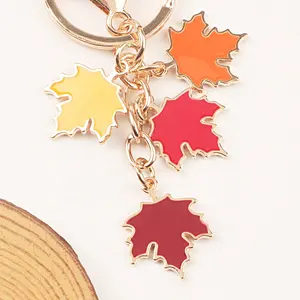 Hot Selling Maple Leaf Christmas Keychain Phone Lanyard Luxury Elegant Beautiful Metal Key Chains