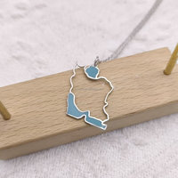 Halskette mit Iran-Anhänger, Emaille-Füllung, 18K Vergoldung, Iran-Karten-Halskette