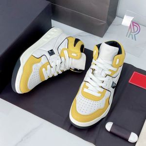 Zapatos Casuales de Plataforma Retro de Lujo - Estilo para Parejas, Suelas Gruesas y Suaves, Zapatos para Caminar de Diseño Moderno y Perfil Bajo - Product Image 2