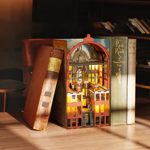 Nouveau Design DIY Miniature Maison Livre Nook Étagère Insert Multifonction 3D Puzzle Jouets avec <span class=keywords><strong>Train</strong></span> Vagon Ligst OEM - Product Image 1