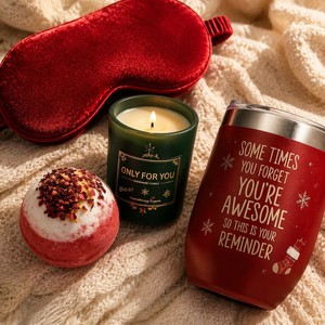 Set de Regalo de Papel con Temática Navideña para Baño y Cuerpo, con Bombas de Baño Aromáticas, Jabones y Velas para Aliviar el Estrés - Product Image 3