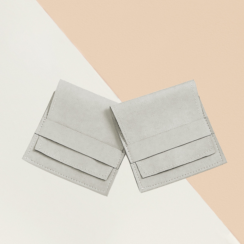 Grigio chiaro