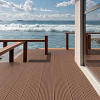 Planches de terrasse en composite WPC résistantes aux intempéries pour patio extérieur