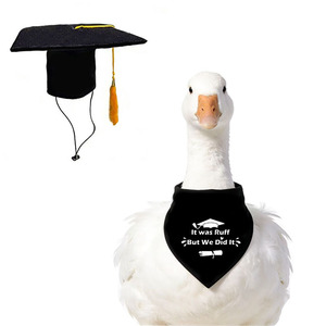 Gorro de Graduación para Perro con Pañuelo Estampado 'Mama's Bodyguard' para Perros, Gatos y Otros Mascotas, Estilo Divertido para Todas las Estaciones - Product Image 3