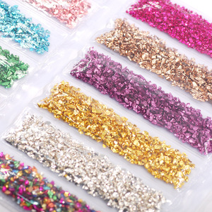Bijoux d'ongles 3D style français, très demandés, avec dos transparent en or, argent et gravier de verre brisé pour les doigts - Product Image 2