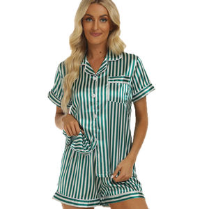 Conjunto de Pijama para Mujer, Cómodo y Romántico, Estampado, de Poliéster, Manga Corta, Pantalones Cortos, con Cintura Elástica - Product Image 4