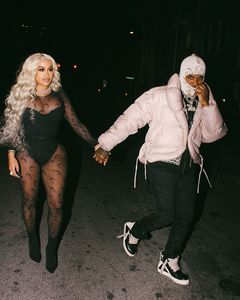 Женский комплект из 2 предметов, Топ с длинным рукавом и леггинсы - Product Image 4