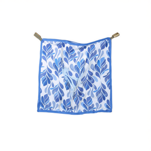 Foulard quadrato piccolo a forma di foglia 70x70 cm con stampa alla moda per accessori da donna - Product Image 1