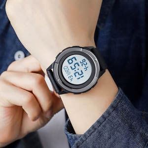 <span class=keywords><strong>Reloj</strong></span> deportivo Skmei 2047 resistente al agua con pantalla LED, <span class=keywords><strong>reloj</strong></span> despertador electrónico <span class=keywords><strong>de</strong></span> moda para hombre, banda <span class=keywords><strong>de</strong></span> TPU, <span class=keywords><strong>reloj</strong></span> automático con fecha y semana para hombre - Product Image 3
