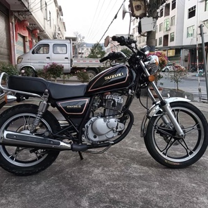 Moto classique <span class=keywords><strong>d</strong></span>'<span class=keywords><strong>occasion</strong></span> à essence GN125, frein à disque avant, frein à tambour arrière, jantes en alliage, faible consommation de carburant, moto 125cc - Product Image 3