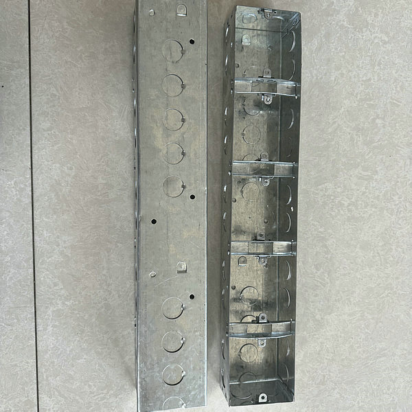 Metallic - Outlet - Boxes & Brackets - The Home Depot - View #3