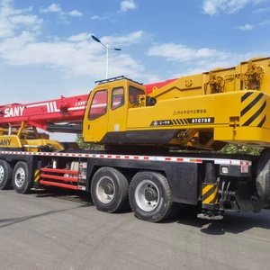 Grúa sobre Camión Sany STC750 Usada, 75 Toneladas, Motor Potente de 275kW, Pluma de 45m, Pocas Horas de Uso, Buen Estado - Product Image 6