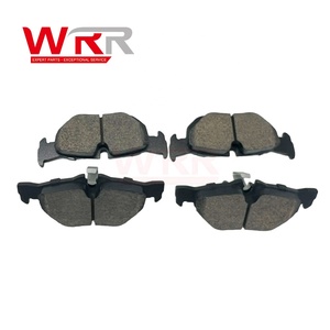 34216774692 34216773161 Jeu de plaquettes de frein pour BMW E90 E92 E84 320i 325i 328i Système de freinage automobile Disque de friction céramique arrière durable - Product Image 2