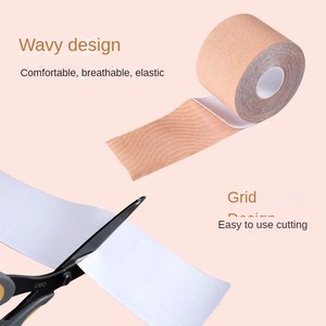 Bandage de <span class=keywords><strong>poitrine</strong></span> auto-adhésif en tissu non tissé élastique et respirant avec perles, pour femme, motif Cœur de Lapin, avec soutien pour les mamelons, emballage en boîte - Product Image 5
