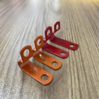 Clips de câble métriques en cuivre et aluminium certifiés CE/UKCA, options de couleurs personnalisables, surface revêtue par poudrage, utilisation électrique