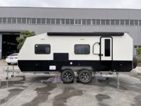 WECARE 4. Caravane tout-terrain avec cuisine extérieure et suspension indépendante pour l'aventure en pleine nature