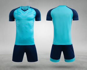 Мужская и Детская Футбольная форма - Product Image 2