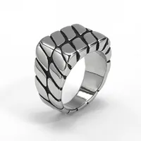 Schillernder Gerillter Breiter Ring im Hip-Hop-Stil aus Edelstahl, Trendiger Modischer Statement-Fingerring für Alltag und Partys