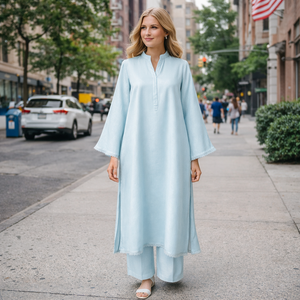 Set <span class=keywords><strong>Due</strong></span> Pezzi Personalizzato da Donna in Misto Lino e Cotone con Scollo a V, Tunica Lunga con Spacco Laterale e Pantaloni a Gamba Dritta con Finiture in Pizzo - Product Image 2