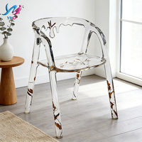 Chaise de salle à manger et de chambre à coucher de style italien, luxe léger, moderne et minimaliste, en résine transparente, design feuille et goutte d'eau, dossier croisé, pour appartement