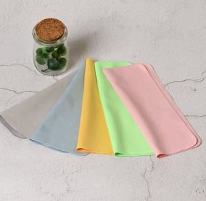 Chiffon de nettoyage pour lunettes en microfibre multicolore promotionnel - Léger 22g Fabriqué en Chine - Product Image 5