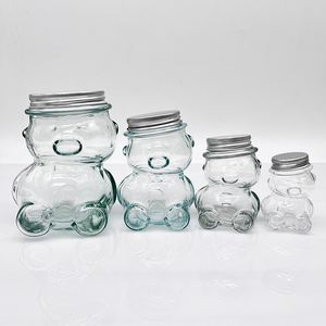Botellas de Vidrio Vacías Pequeñas con Forma de Oso Personalizadas al por Mayor de 50 ml, 80 ml, 150 ml, 300 ml con Tapa de Rosca Resistente <span class=keywords><strong>y</strong></span> Duradera para Mini Bar de Jugos al por Menor - Product Image 1