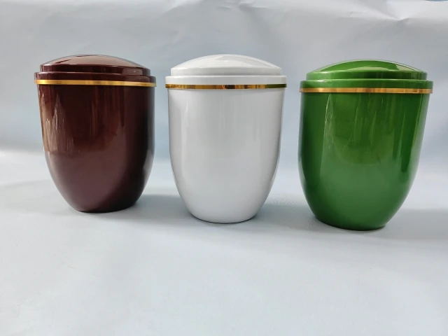 White Color With Brush Gold Belt Funeral Ash Urn In Plastic Material and 3.3L Volume