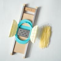 Mandoline Snijder Groentesnijder 3.0mm Grote Julienne Snijder Roestvrijstalen Lemmet Handbeschermer Massief Houten Handmatige Keukenhulp