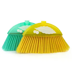 Wholesale Escobillones Fbrica en China Floor wiper Plastic Brush Sweeping Cleaning Boom stick palos de escoba Magica PP Broom