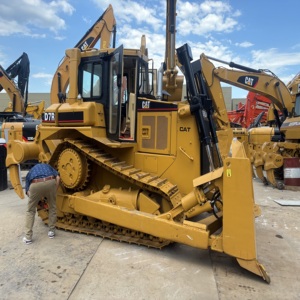 รถดันดินมือสอง Caterpillar D7R รุ่นปี 2022 น้ำหนัก 24 ตัน พร้อมมอเตอร์ปั๊มและลูกปืน คุณภาพสูง ลดราคาพิเศษ - Product Image 2