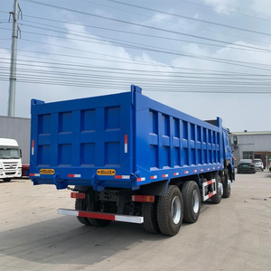 Camion benne diesel Sinotruk Howo 8X4, capacité 31-40T, benne basculante robuste pour le transport d'engins - Product Image 6
