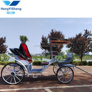 Chariots à chevaux de mariage rétro à la mode Canopy Calèche tirée par des chevaux pour le transport touristique spécial - Product Image 3