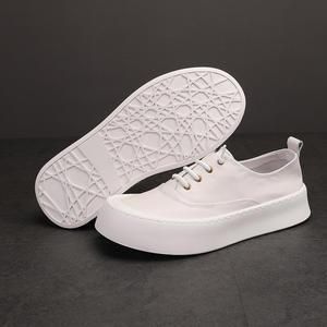 Mules de plataforma elegantes para mujer, sin cordones, con suela gruesa y talón abierto, informales; Mocasines sin cordones informales para hombre, con suela gruesa. - Product Image 2