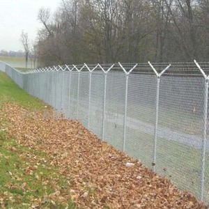 YC bán buôn 6 9 10 đo Cyclone dây hàng rào giá 4ft 5ft 6ft 7ft 8ft 10ft ngành công nghiệp mạ kẽm Chuỗi liên kết hàng rào cuộn để bán - Product Image 4