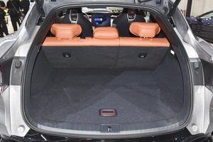 2025 Xiao Mi Yu7 pur SUV électrique dépôt pré-vente voiture de <span class=keywords><strong>sport</strong></span> nouveau véhicule énergétique automatique Xiao Mi Yu 7 toit ouvrant panoramique - Product Image 6