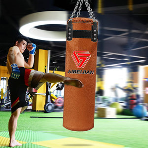 <span class=keywords><strong>Sac</strong></span> <span class=keywords><strong>de</strong></span> <span class=keywords><strong>frappe</strong></span> lourd suspendu pour MMA, <span class=keywords><strong>sac</strong></span> <span class=keywords><strong>de</strong></span> kickboxing en cuir microfibre avec rotation à 360° °   Boutonnière pivotante et surpiqûres renforcées - Product Image 6