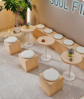 Ensemble table et chaises de salle à manger crème moderne et durable en bois, banc mural, sièges pour restaurants, café, hamburger, café