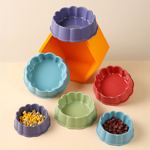 Único pétalo en forma de sensación esmerilada PP Pet Bowls Dog Feeder al por mayor para perros y gatos - Product Image 2