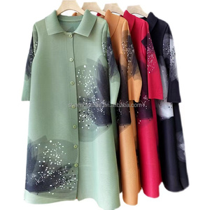 Robe plissée d'été Miyake pour femme, col à revers, simple boutonnage, coupe ample, imprimée, grande taille, style mère, jupe évasée - Product Image 5