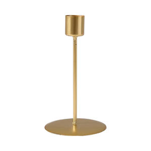 Candelabros de Metal Estilo Nórdico Vintage, Candelabros de Latón Antiguo de Alta Calidad con Tallo Largo y Cónico, Candelabros de Lujo para Mesa - Product Image 1